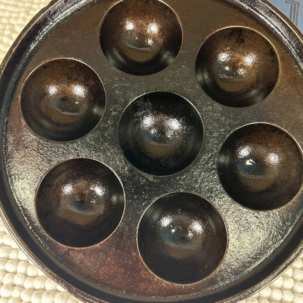 Griswold vintage cast
